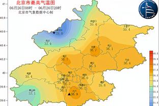 高效输出难救主！大卫-詹姆斯13中9&三分3中2 拿下24分14板2助